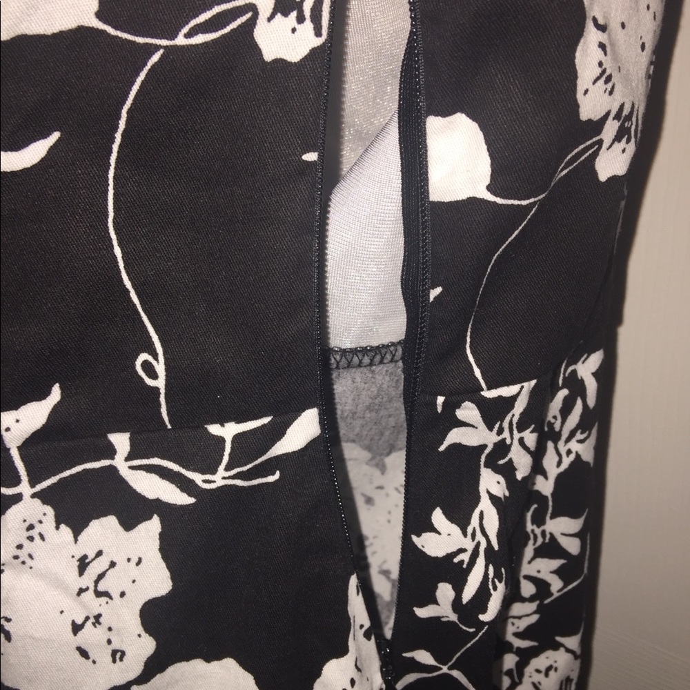Rock-a-billy dress - Picture 3 of 4